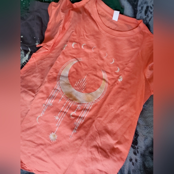 Chicyea Womens Small Witchy Tshirt Bundle - Picture 2 of 7